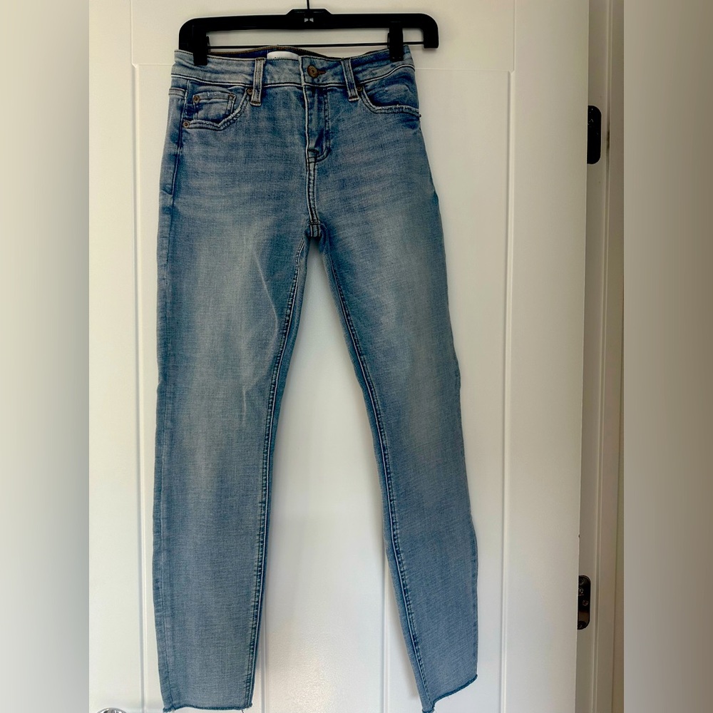 Pistola Light Blue Ankle & Cropped Jeans